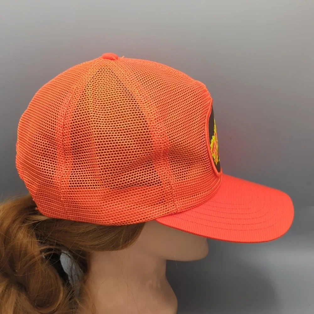 NOS Rare Vintage BOMBER LURES Fishing Hat Cap Orange Full Mesh Large DeLong USA